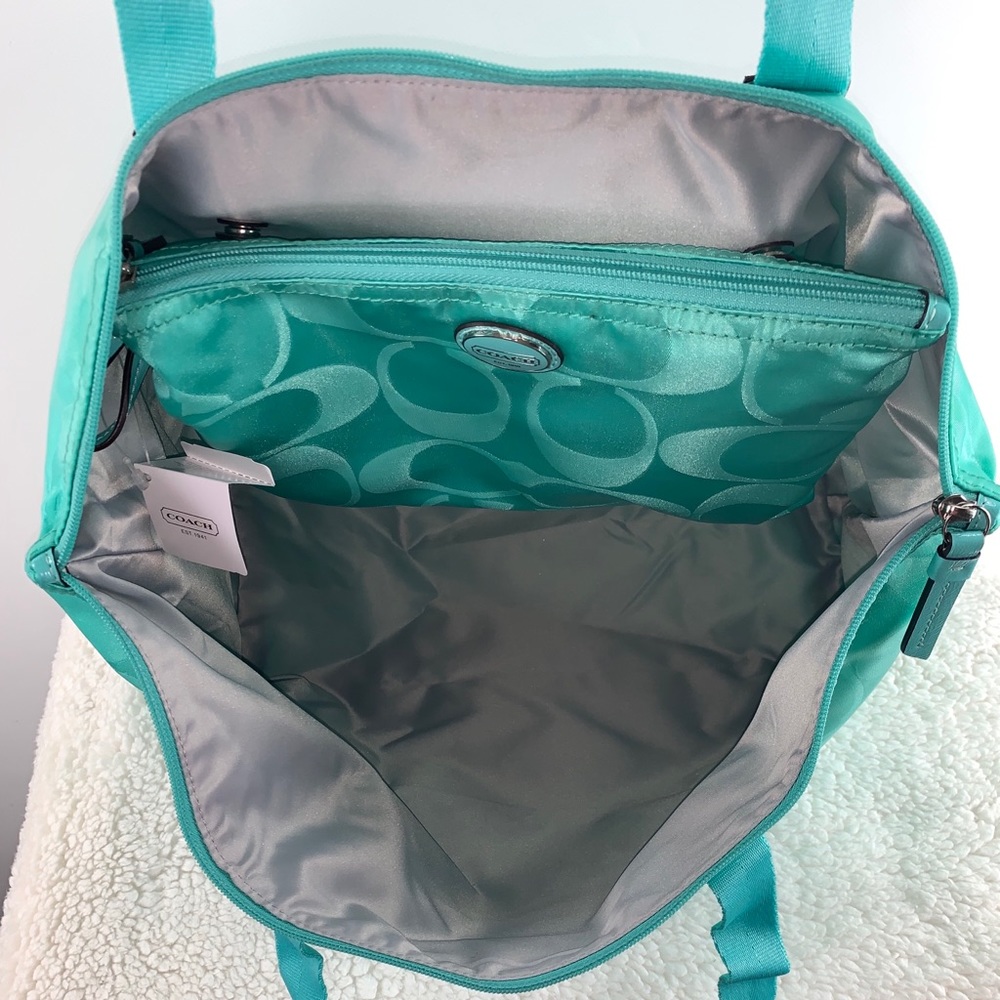 NWT Coach Packable Weekender Tote Bag F773… - Picture 9 of 9